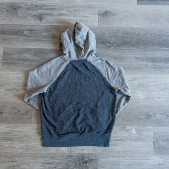 New York Yankees Gray & Navy Hoodie By 47 Medium - Picture 2 of 4